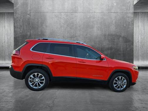 2021 Jeep Cherokee Latitude Lux
