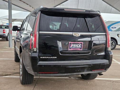 2016 Cadillac Escalade Premium