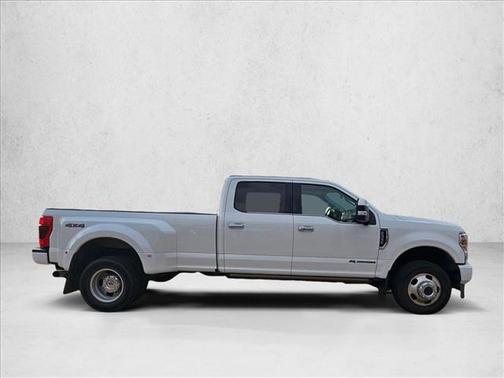 Star White Metallic Tri-Coat 2022 Ford F-350 Limited