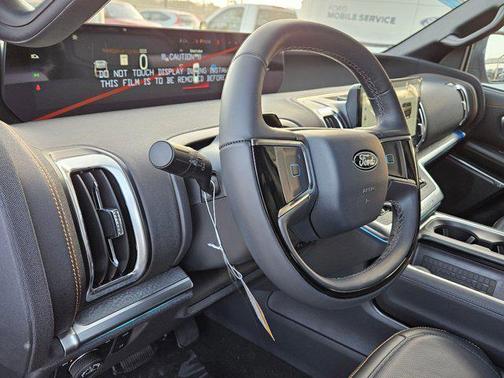 2025 Ford Expedition Tremor