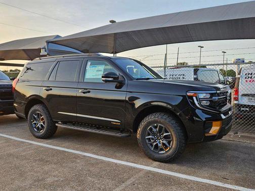 2025 Ford Expedition Tremor