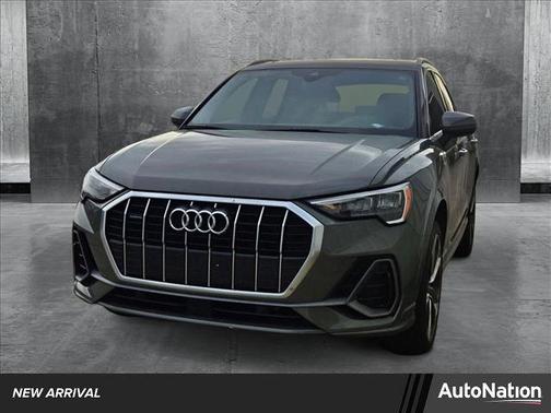 2021 Audi Q3 45 S line Premium