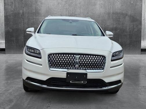2022 Lincoln Nautilus Standard
