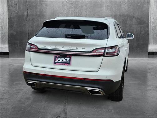 2022 Lincoln Nautilus Standard
