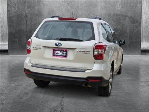 2015 Subaru Forester 2.5i