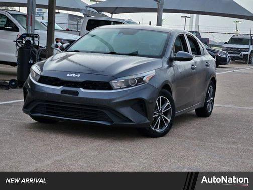 2022 Kia Forte LXS