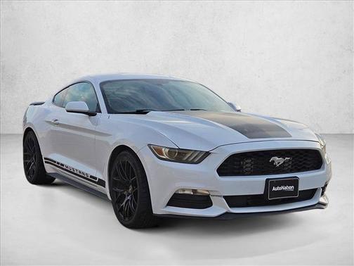 Oxford White 2015 Ford Mustang V6