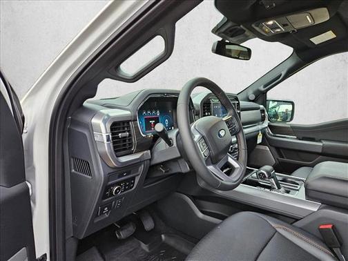 Star White Metallic Tri-Coat 2026 Ford F-150 Lariat