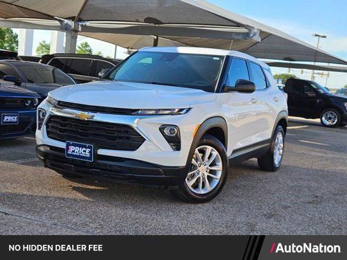Summit White 2024 Chevrolet Trailblazer LS