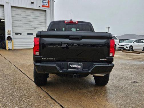 Black 2024 Chevrolet Colorado ZR2