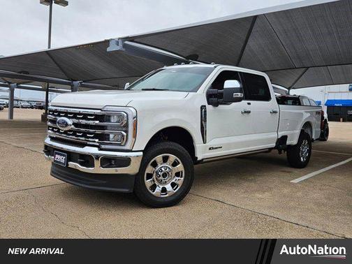 Star White Metallic Tri-Coat 2025 Ford F-350 Lariat