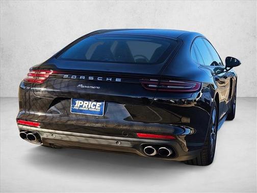 2019 Porsche Panamera 4
