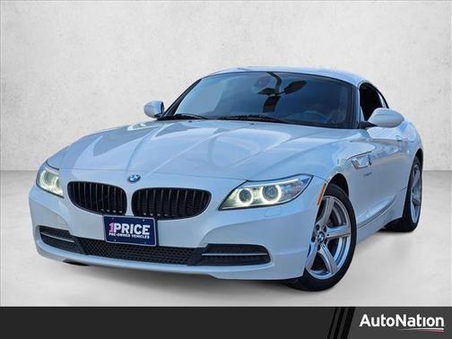Mineral White Metallic 2015 BMW Z4 sDrive28i
