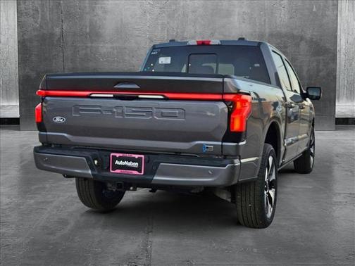 2025 Ford F-150 Lightning Platinum
