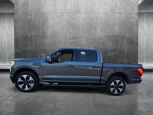 2025 Ford F-150 Lightning Platinum
