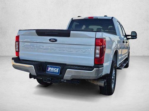 Oxford White 2022 Ford F-250 XLT