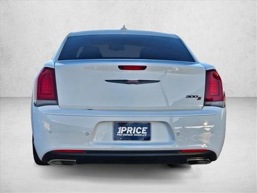 2021 Chrysler 300 S