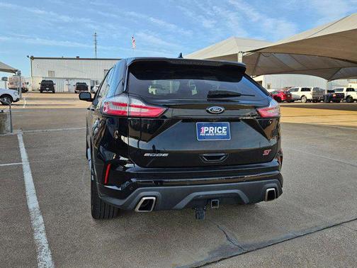 Agate Black Metallic 2019 Ford Edge ST