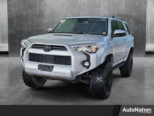 2022 Toyota 4Runner TRD Off Road