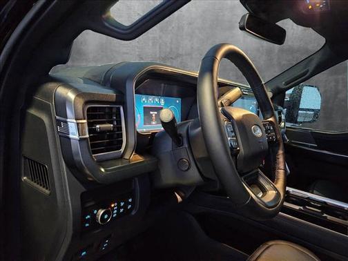 2025 Ford F-250 Platinum