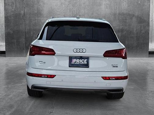 2018 Audi Q5 2.0T Prestige