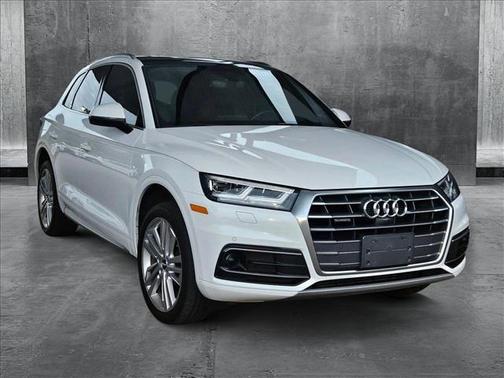 2018 Audi Q5 2.0T Prestige