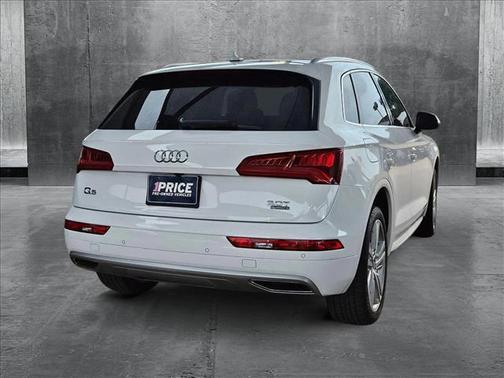 2018 Audi Q5 2.0T Prestige