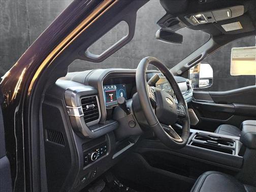 2025 Ford F-350 Platinum
