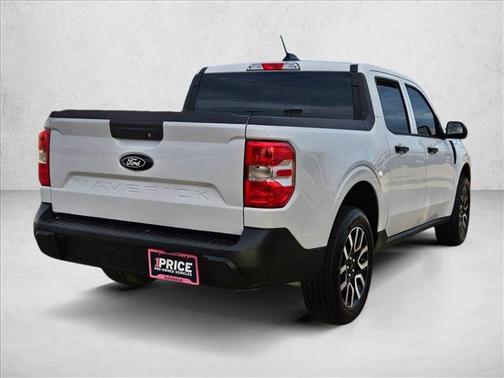 Oxford White 2025 Ford Maverick XL