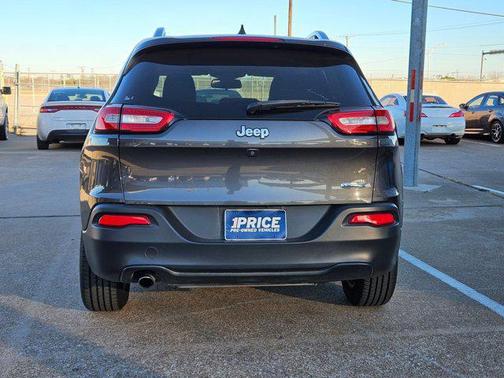 2016 Jeep Cherokee Latitude