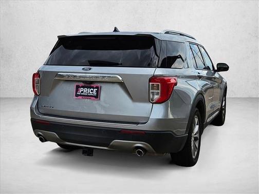 Iconic Silver Metallic 2021 Ford Explorer Limited