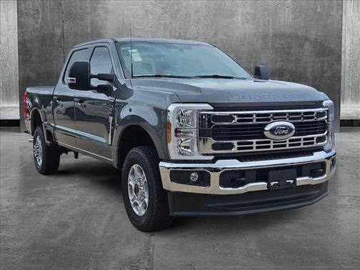 2025 Ford F-250 XLT