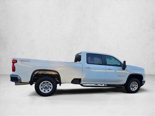 Summit White 2025 Chevrolet Silverado 2500 LT