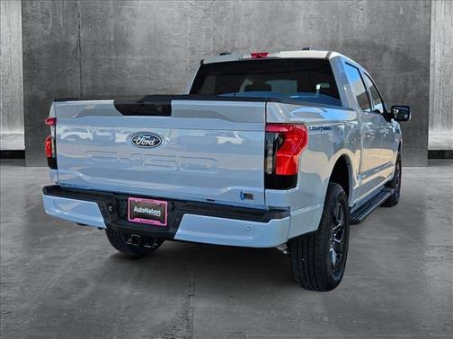 2025 Ford F-150 Lightning Flash