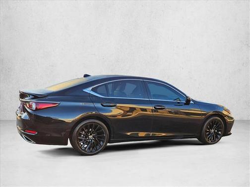2023 Lexus ES 350 Ultra Luxury