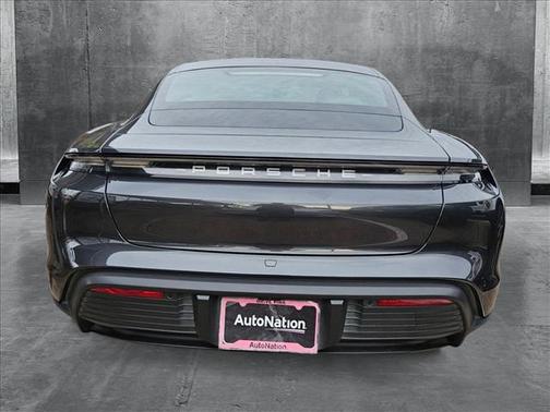 2021 Porsche Taycan RWD
