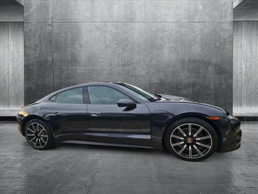 2021 Porsche Taycan RWD