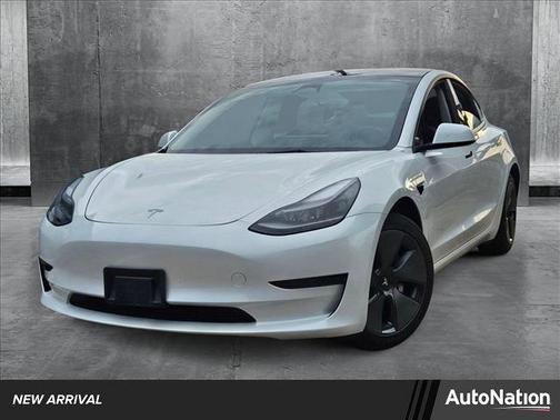 2023 Tesla Model 3 Standard Range