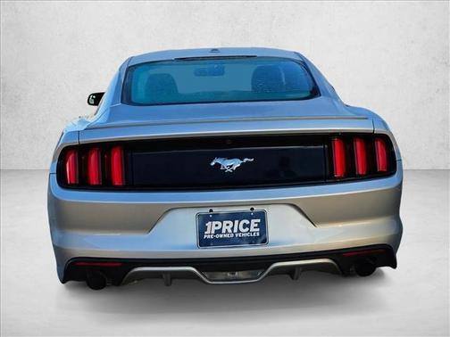 2015 Ford Mustang EcoBoost Premium