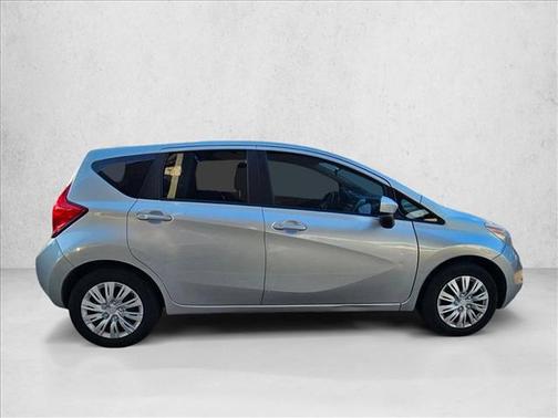 2016 Nissan Versa Note SV