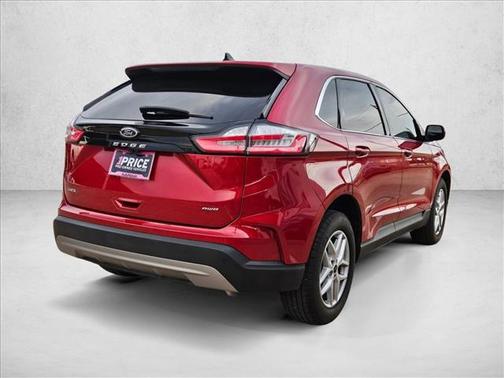 Rapid Red Metallic Tinted Clearcoat 2024 Ford Edge SEL
