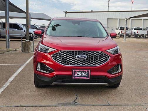 Rapid Red Metallic Tinted Clearcoat 2024 Ford Edge SEL