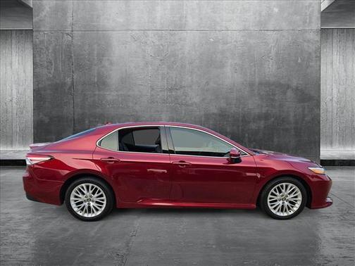 2020 Toyota Camry XLE