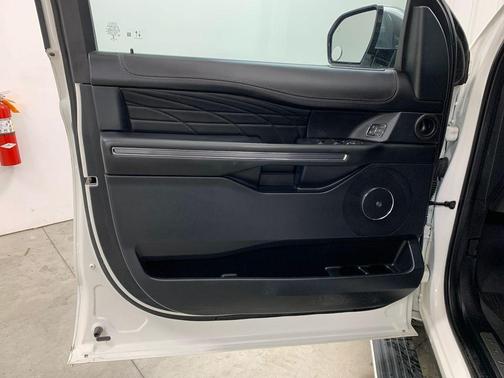 2021 Ford Expedition Max Platinum