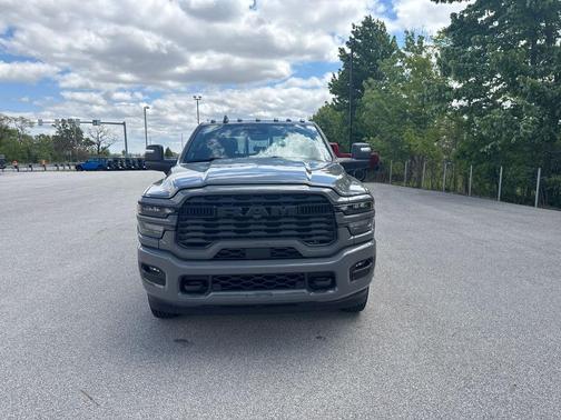 Ceramic Gray 2026 RAM 3500 Big Horn