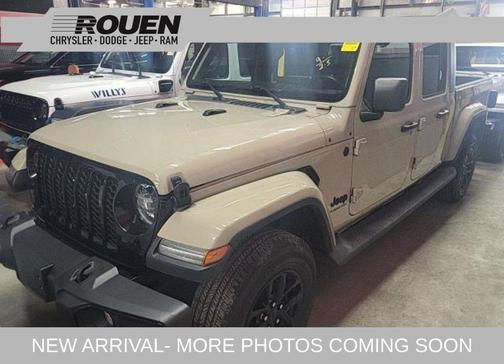 2022 Jeep Gladiator Sport