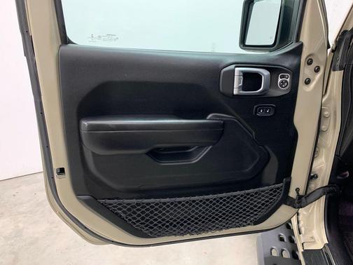 Gobi Clearcoat 2020 Jeep Gladiator Sport