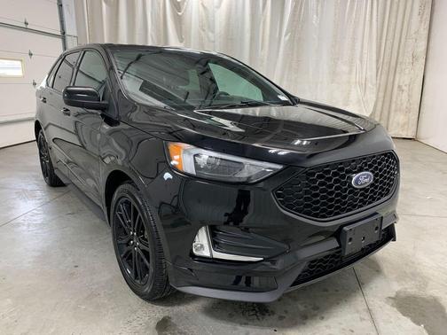 2022 Ford Edge ST Line