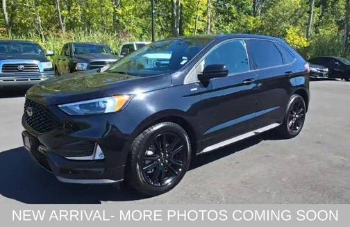 2022 Ford Edge ST Line