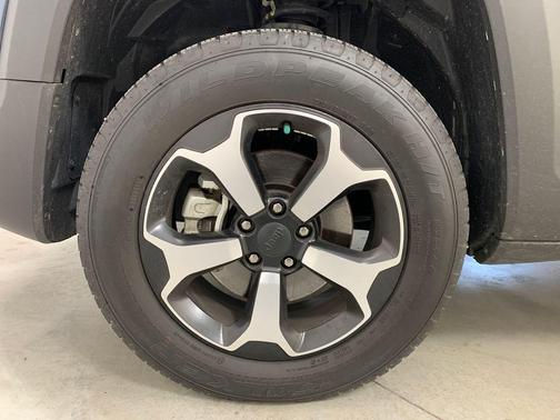 2021 Jeep Renegade Trailhawk
